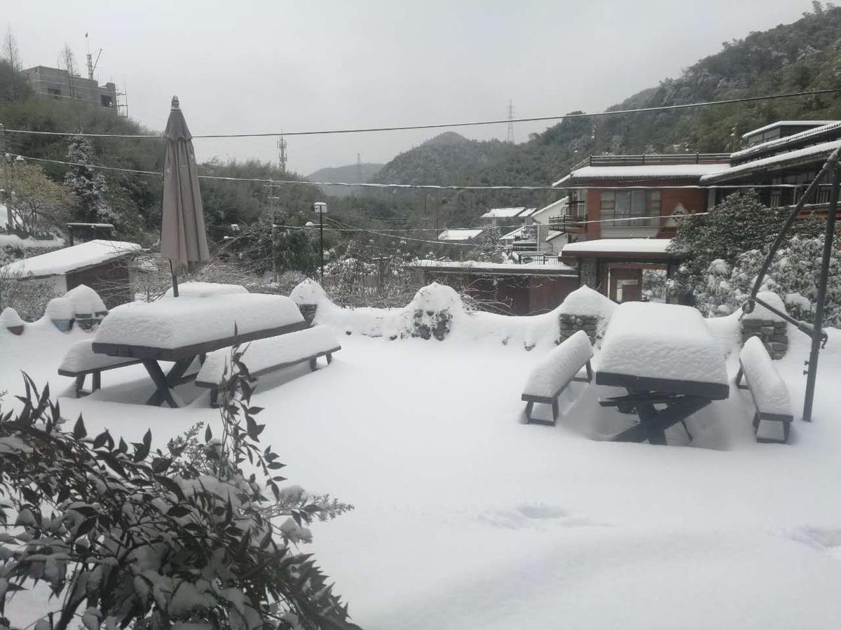 Mogan Mountain Xiaomusensen Villa Deqing Bagian luar foto