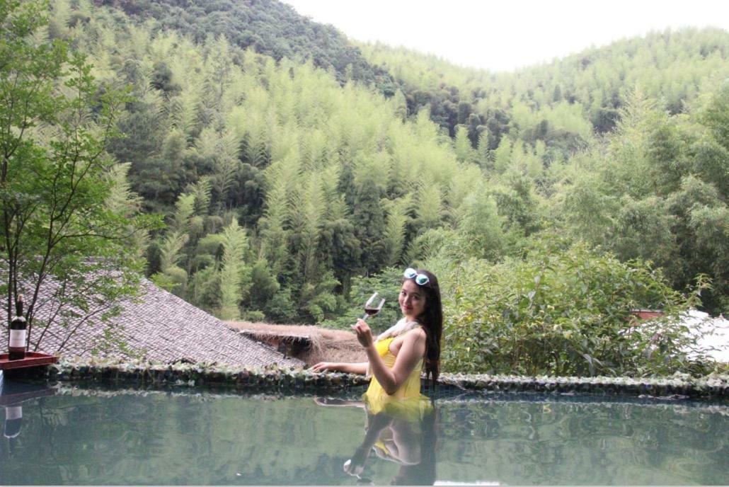 Mogan Mountain Xiaomusensen Villa Deqing Bagian luar foto